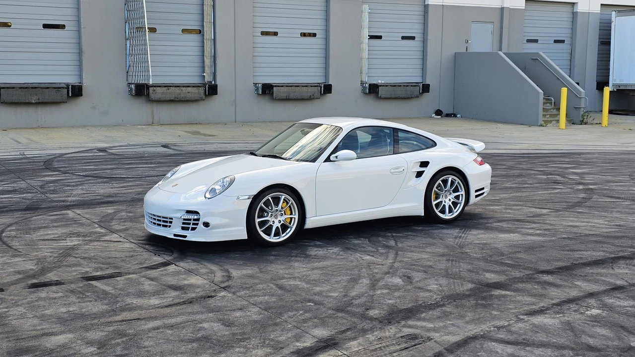 2007 Porsche 997 Turbo - Image 28 of 31