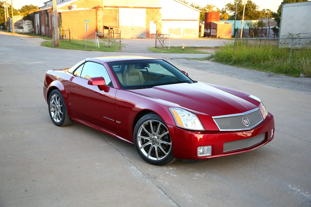 2008 Cadillac XLR-V - Image 21 of 31