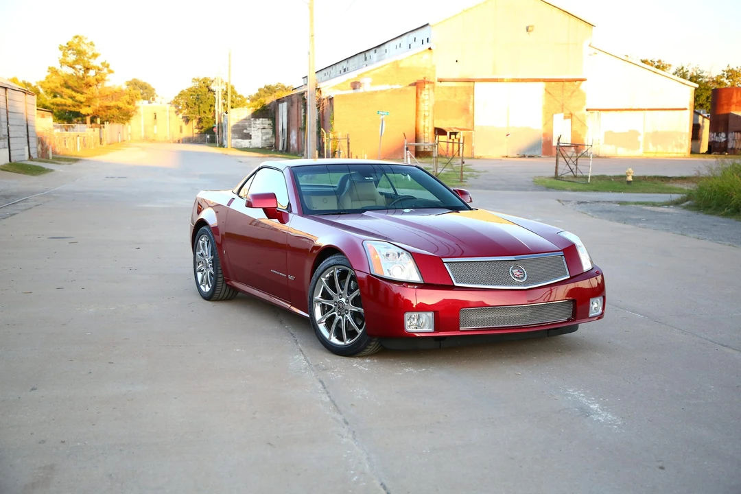 2008 Cadillac XLR-V - Image 22 of 31
