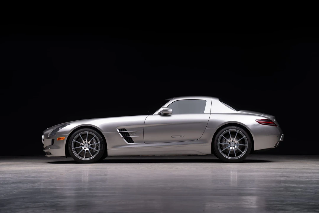 2011 Mercedes-Benz C197 SLS AMG - Image 5 of 31