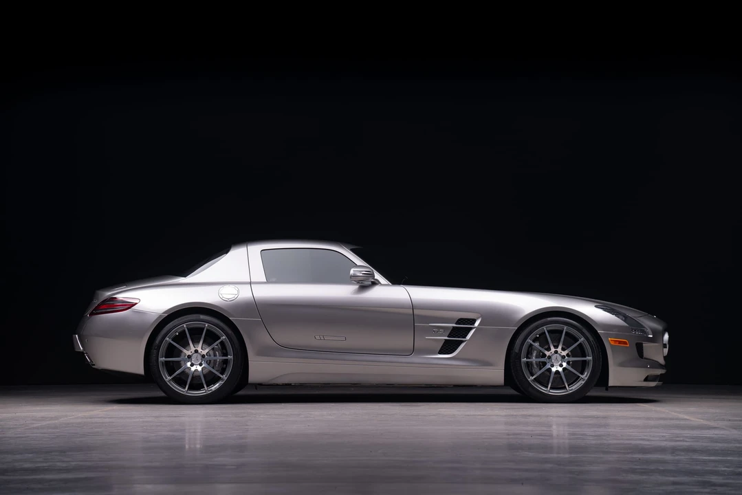 2011 Mercedes-Benz C197 SLS AMG - Image 14 of 31