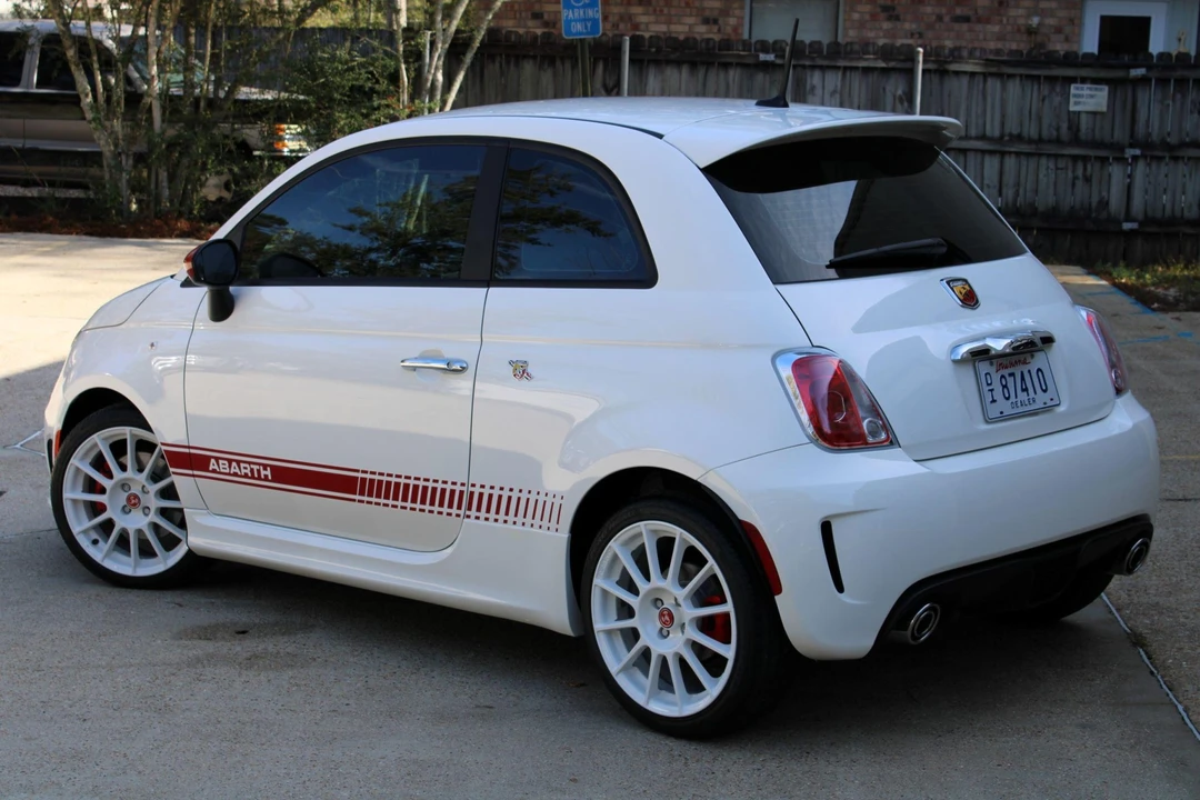 2012 Fiat Abarth 500 - Image 5 of 31