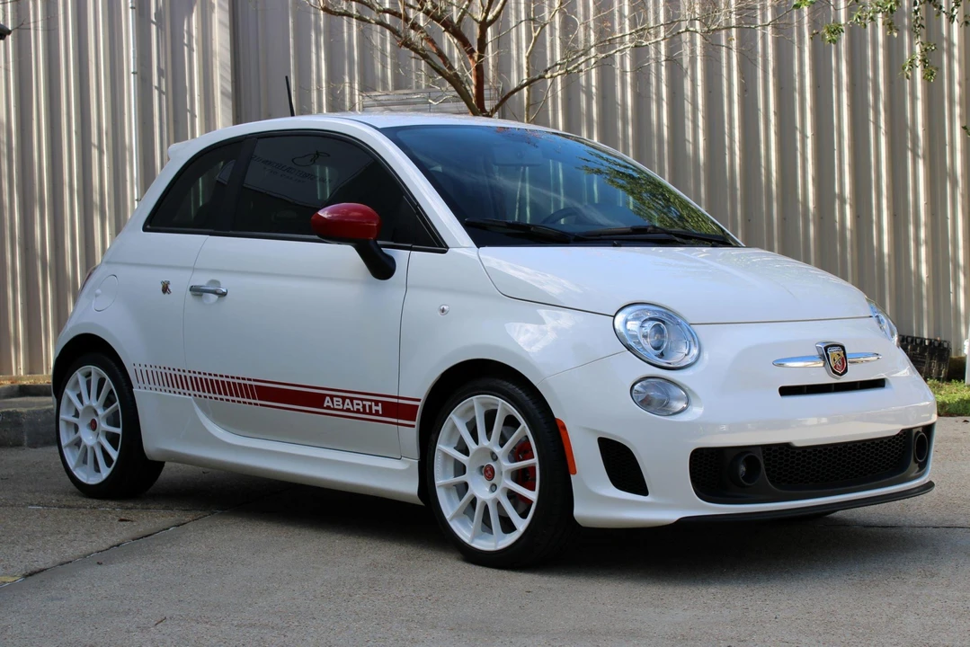 2012 Fiat Abarth 500 - Image 9 of 31