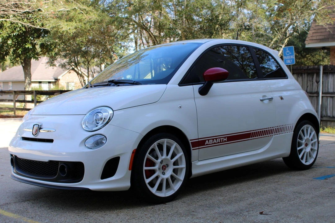 2012 Fiat Abarth 500 - Image 4 of 31