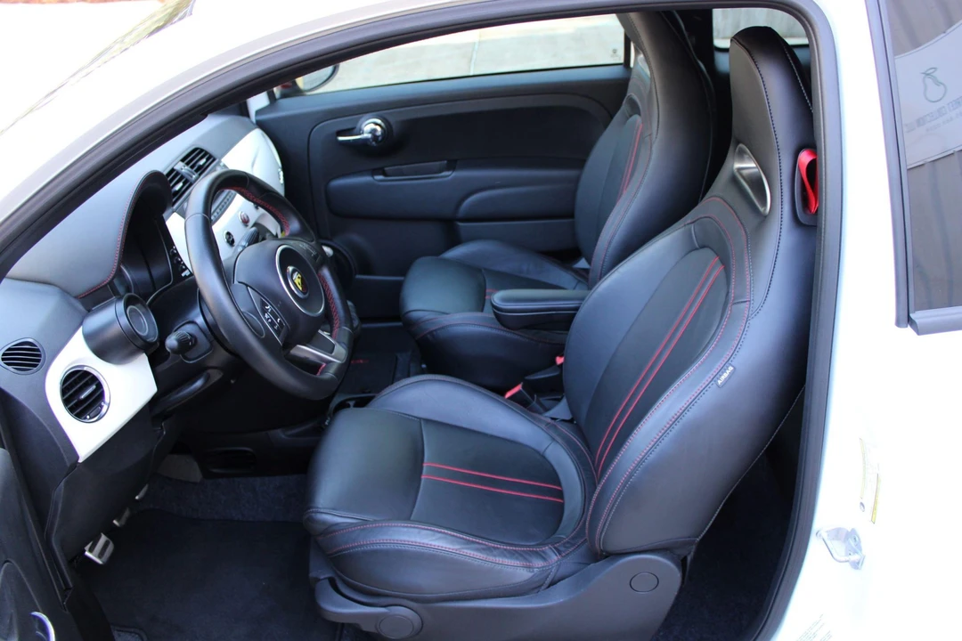 2012 Fiat Abarth 500 - Image 28 of 31