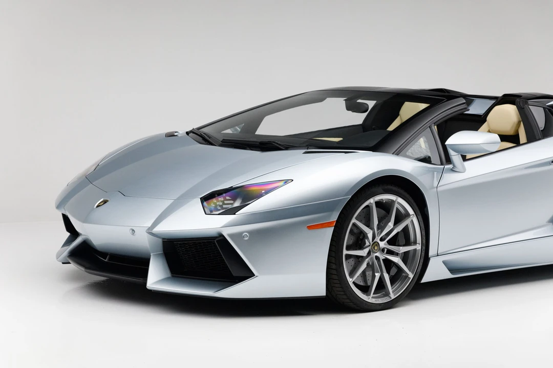 2013 Lamborghini Aventador LP700-4 - Image 27 of 31