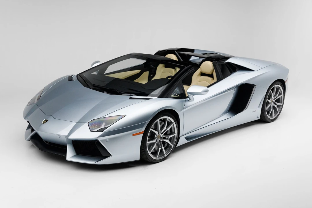 2013 Lamborghini Aventador LP700-4 - Image 10 of 31