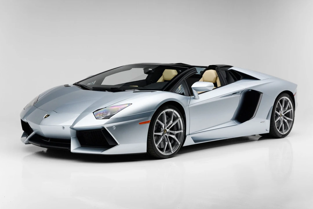 2013 Lamborghini Aventador LP700-4 - Image 11 of 31