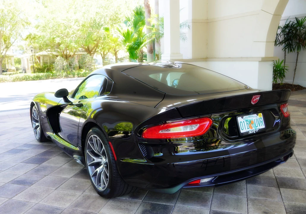 2013 Dodge Viper 5th Gen - Image 5 of 31
