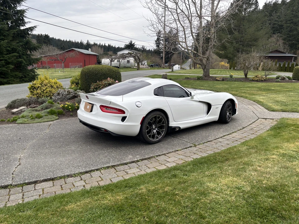 2014 Dodge Viper 5th Gen - Image 23 of 31