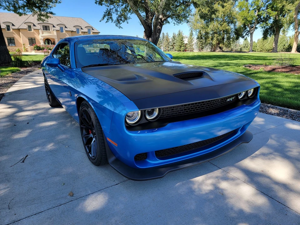 2015 Dodge Challenger SRT Hellcat 3rd Gen - Image 29 of 31