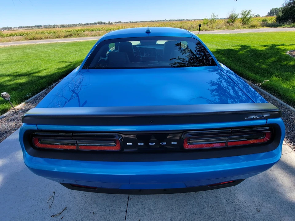2015 Dodge Challenger SRT Hellcat 3rd Gen - Image 10 of 31