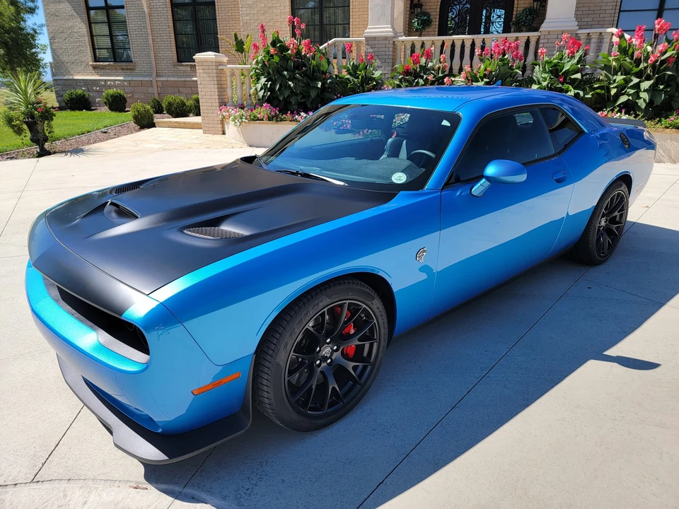 2015 Dodge Challenger SRT Hellcat 3rd Gen - Image 2 of 31