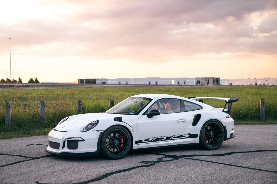 2016 Porsche 991 GT3 RS - Image 16 of 31