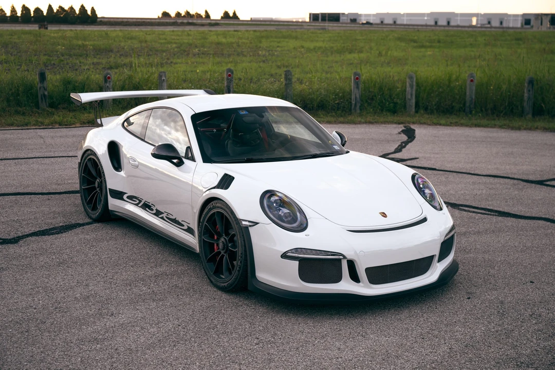 2016 Porsche 991 GT3 RS - Image 3 of 31