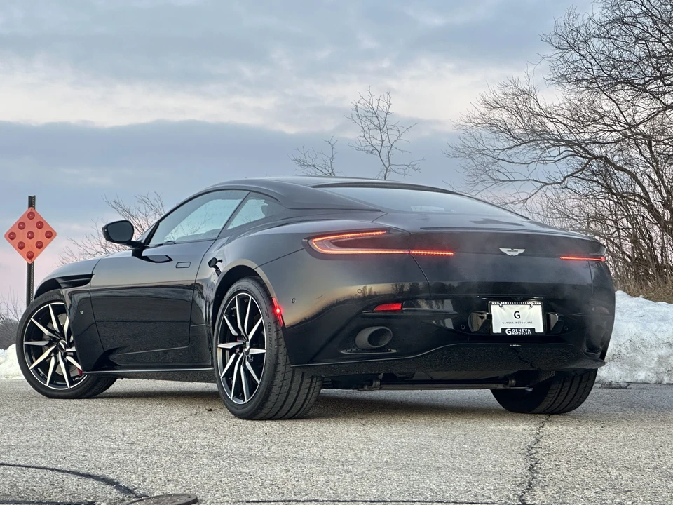 2017 Aston Martin DB11 - Image 15 of 31