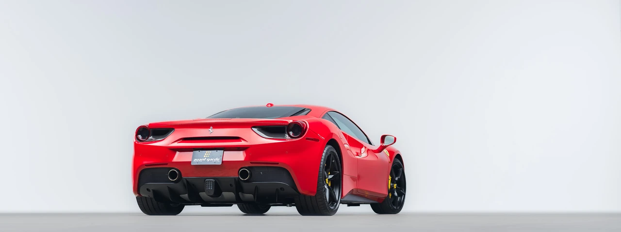 2017 Ferrari 488 GTB - Image 25 of 31