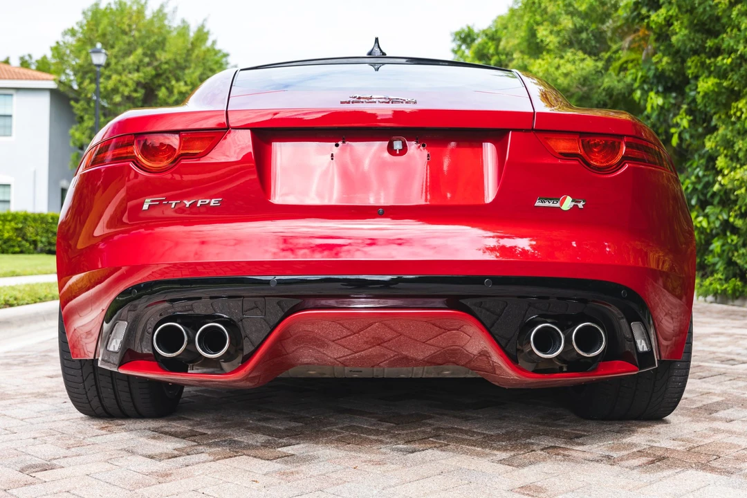 2017 Jaguar F-Type R 1st Gen - Image 14 of 31