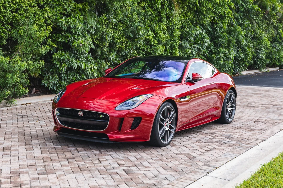 2017 Jaguar F-Type R 1st Gen - Image 7 of 31