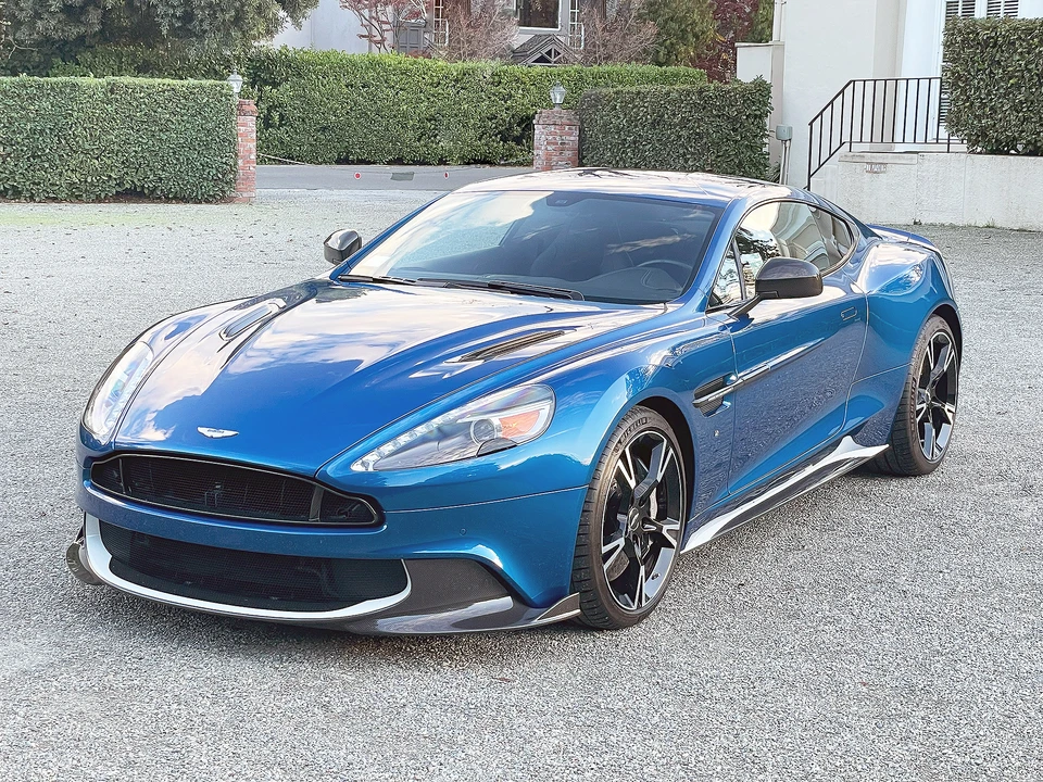 2018 Aston Martin Vanquish 2nd Gen - Image 3 of 31