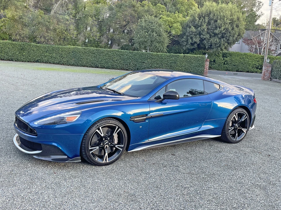 2018 Aston Martin Vanquish 2nd Gen - Image 5 of 31