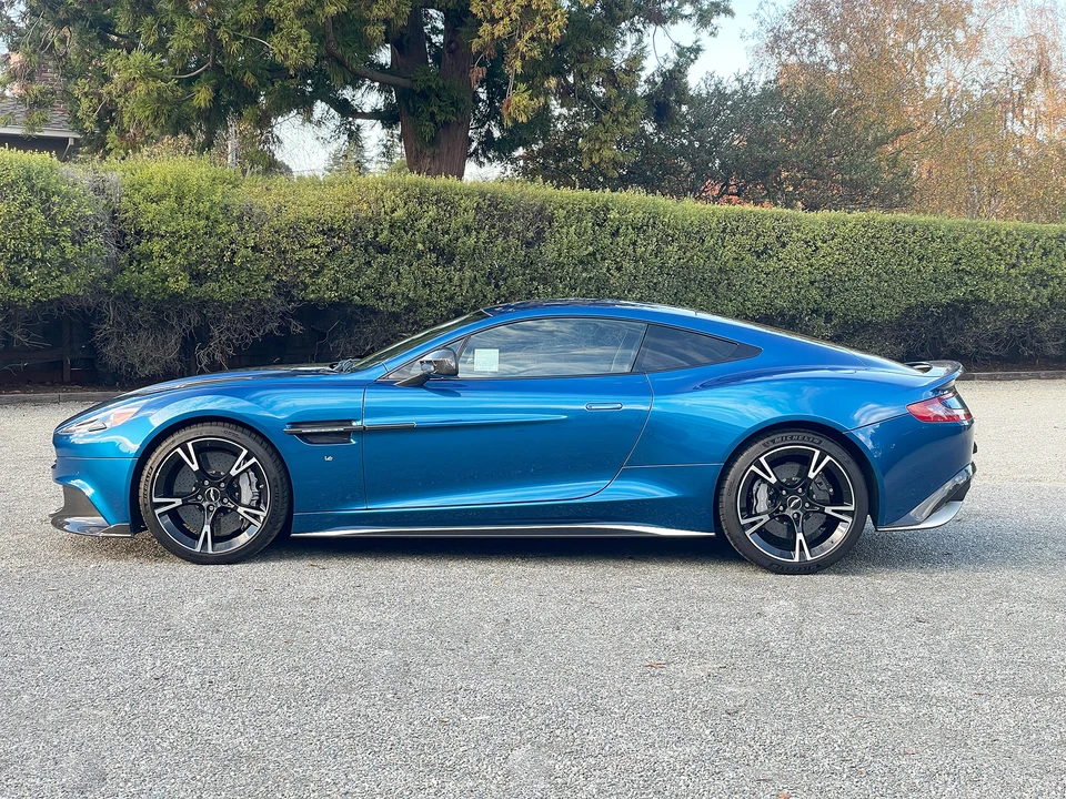 2018 Aston Martin Vanquish 2nd Gen - Image 8 of 31