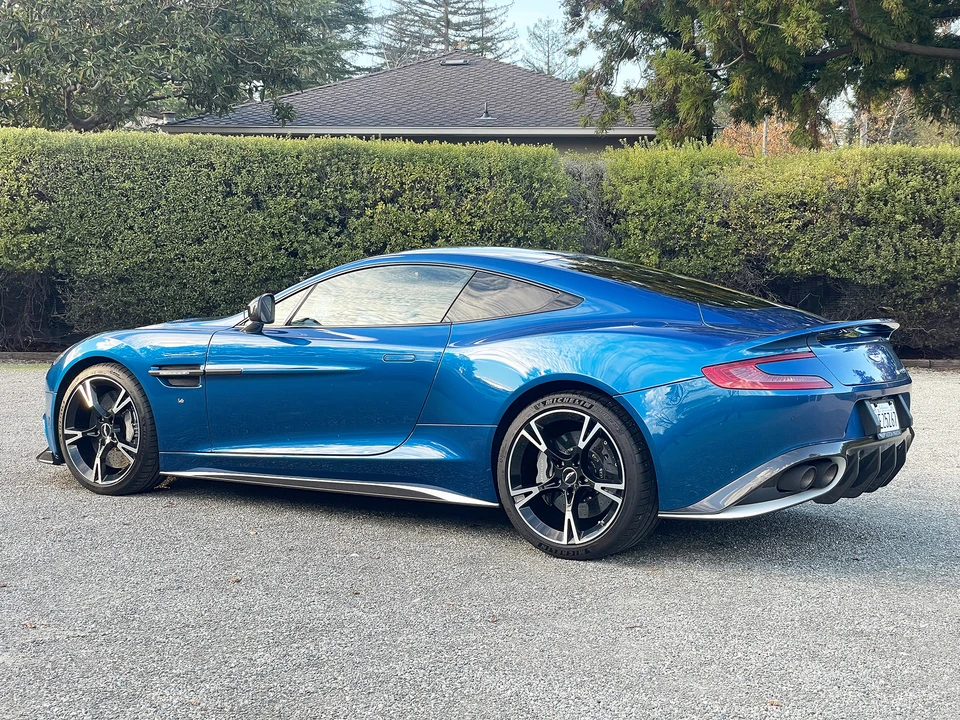 2018 Aston Martin Vanquish 2nd Gen - Image 10 of 31