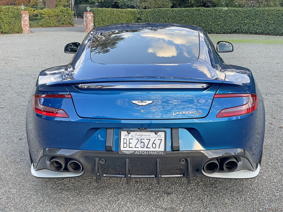 2018 Aston Martin Vanquish 2nd Gen - Image 17 of 31