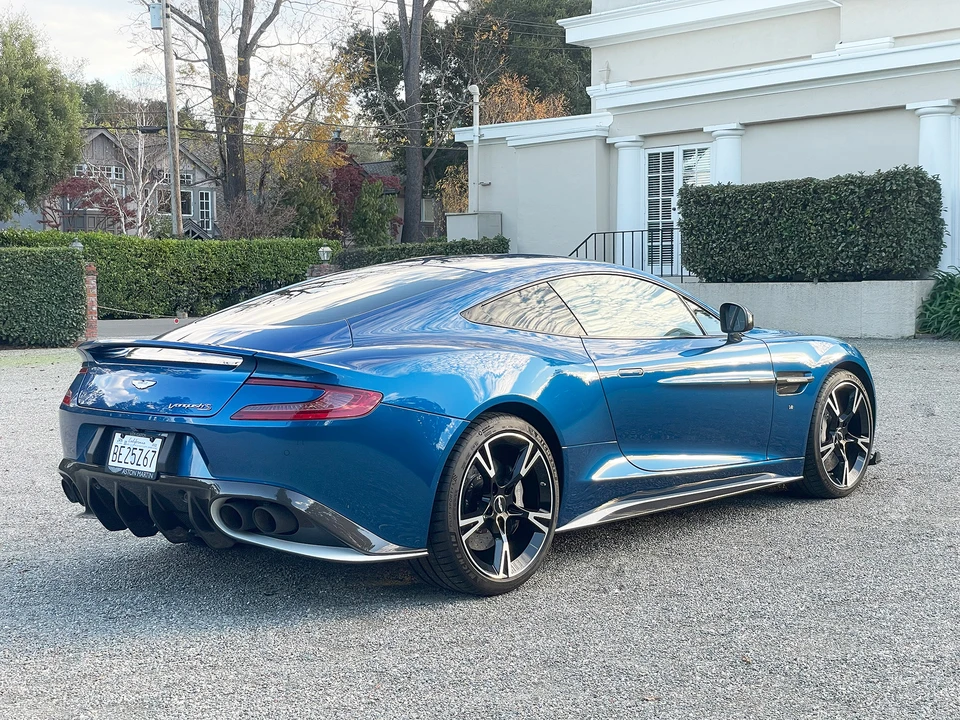 2018 Aston Martin Vanquish 2nd Gen - Image 24 of 31