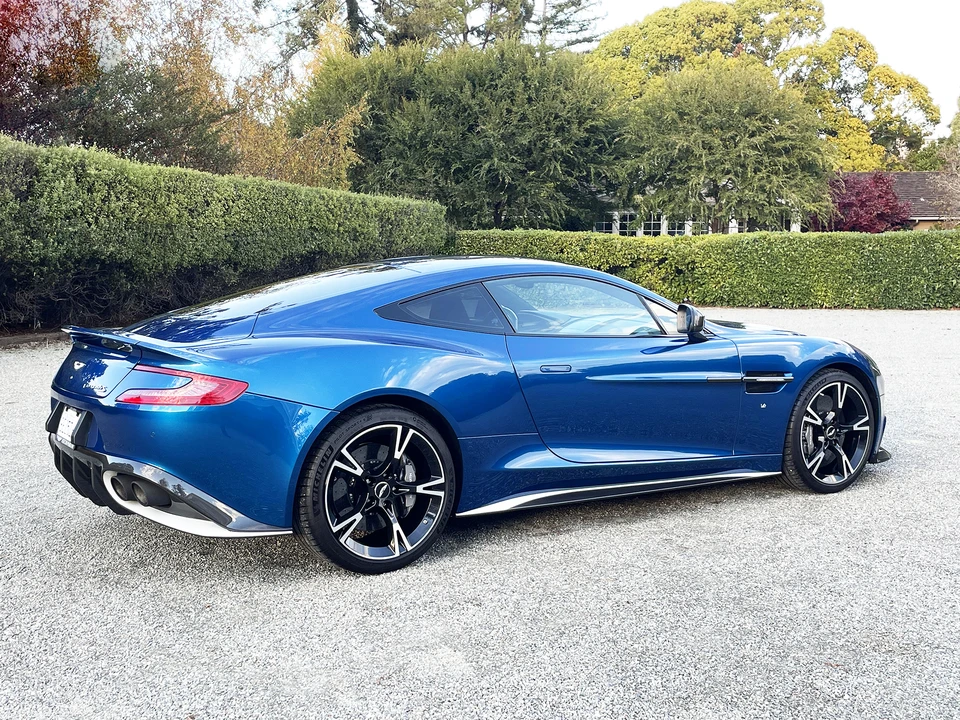 2018 Aston Martin Vanquish 2nd Gen - Image 29 of 31