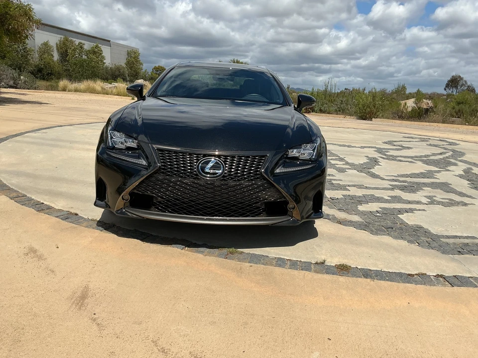 2018 Lexus RC - Image 4 of 31
