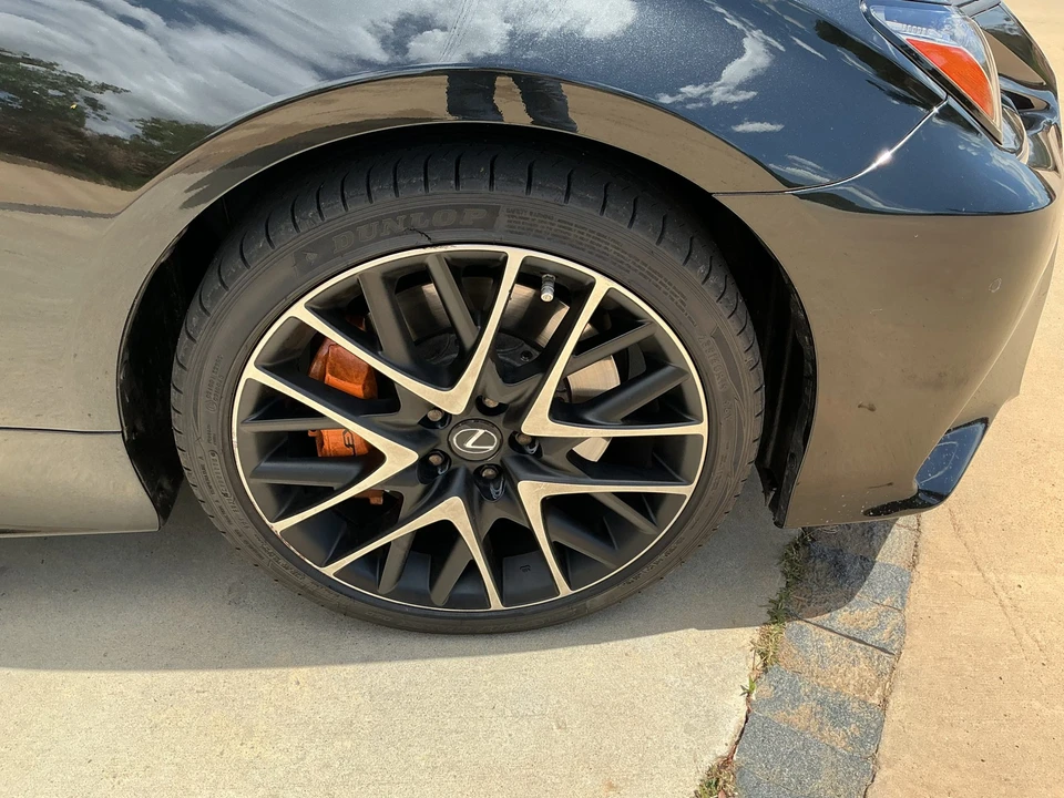 2018 Lexus RC - Image 22 of 31
