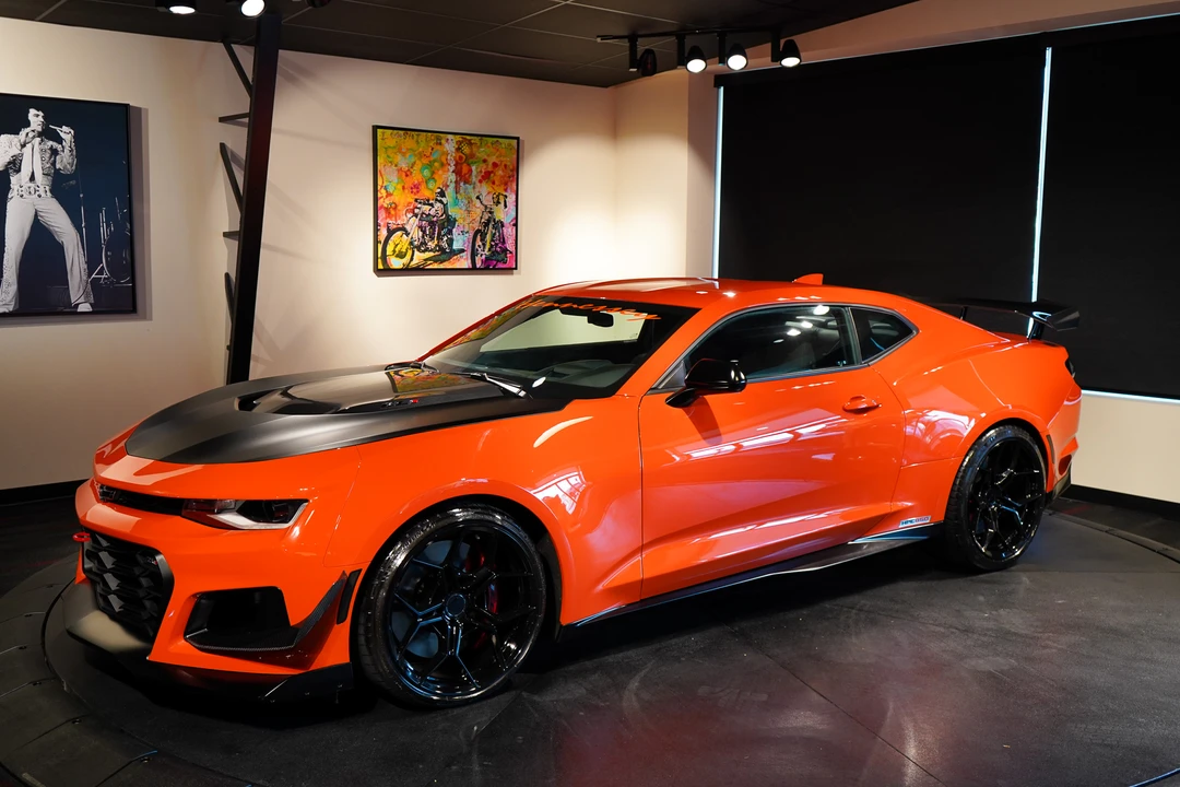 2019 Chevrolet Camaro ZL1 6th Gen - Image 3 of 31