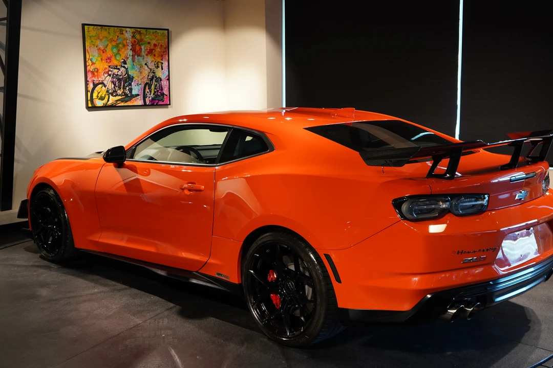 2019 Chevrolet Camaro ZL1 6th Gen - Image 14 of 31