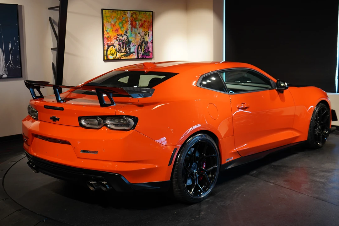 2019 Chevrolet Camaro ZL1 6th Gen - Image 10 of 31