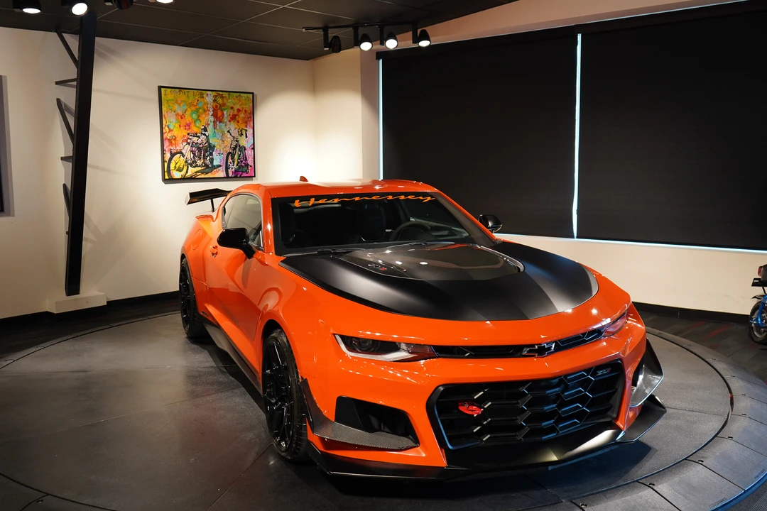 2019 Chevrolet Camaro ZL1 6th Gen - Image 5 of 31