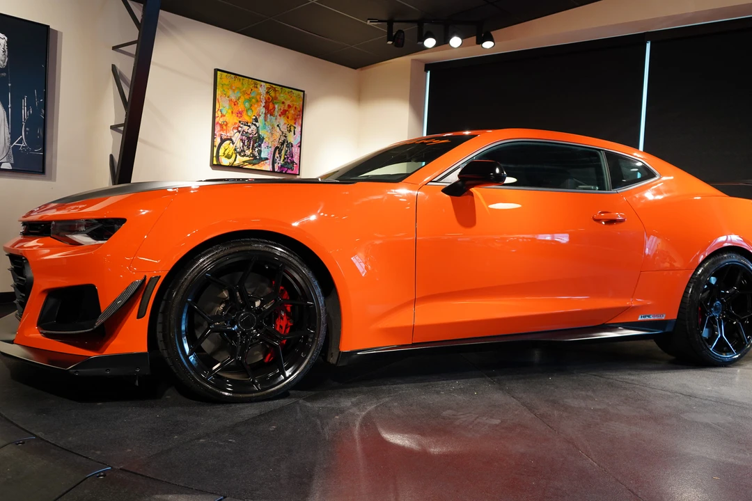 2019 Chevrolet Camaro ZL1 6th Gen - Image 29 of 31