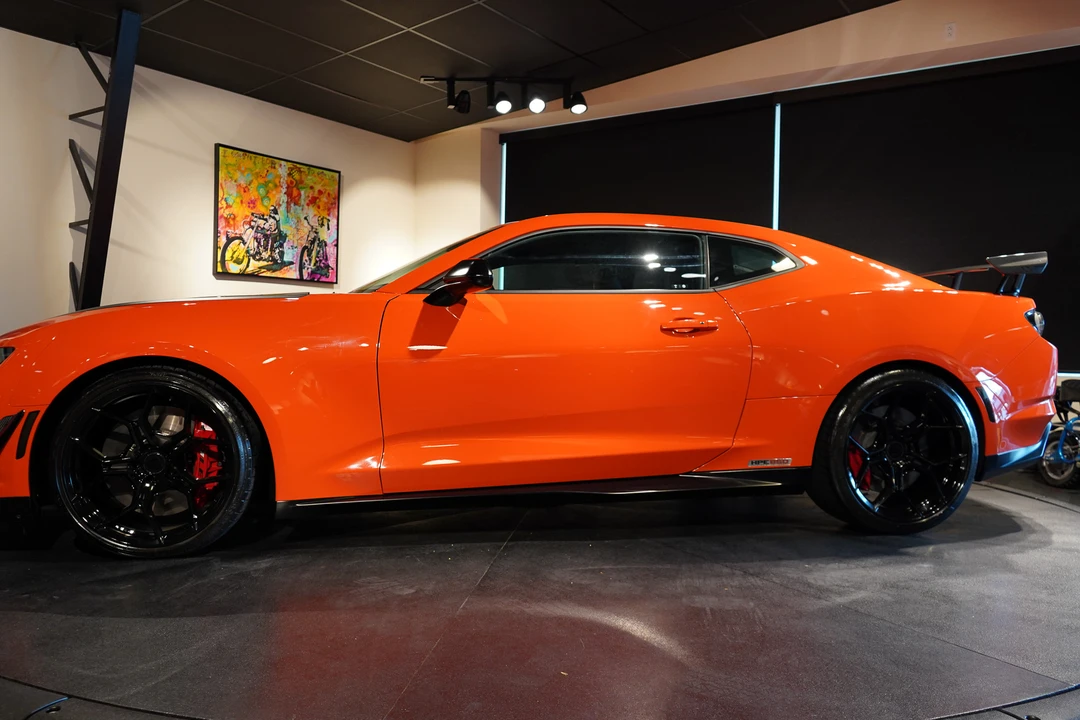 2019 Chevrolet Camaro ZL1 6th Gen - Image 30 of 31