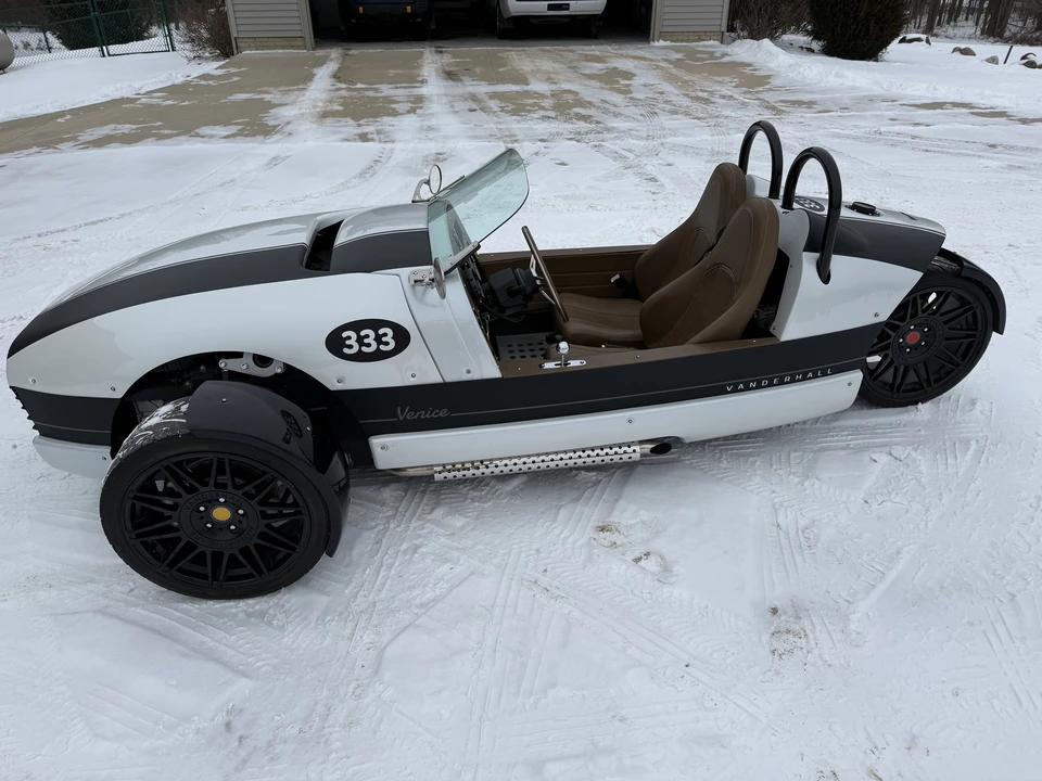 2019 Vanderhall Venice - Image 13 of 31