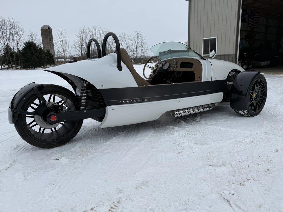2019 Vanderhall Venice - Image 21 of 31