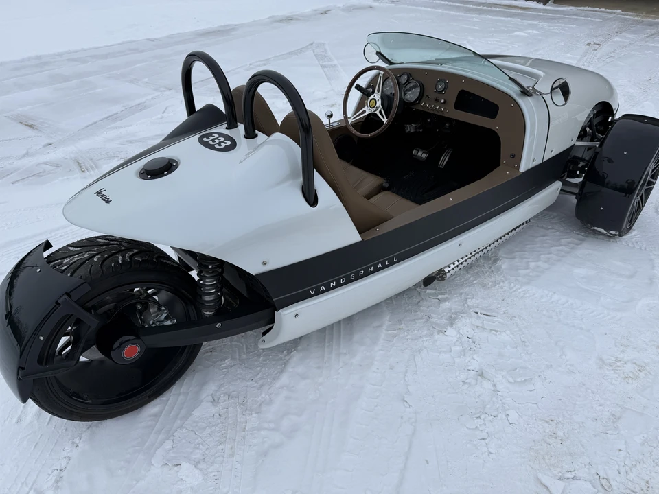 2019 Vanderhall Venice - Image 22 of 31