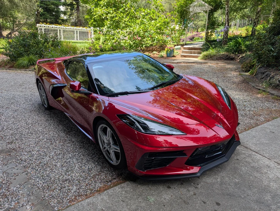 2021 Chevrolet Corvette C8 - Image 2 of 31
