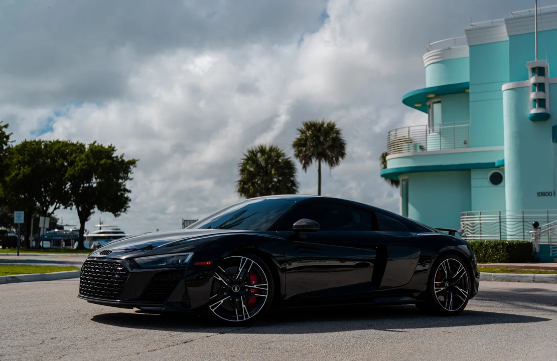 2022 Audi 4S R8 - Image 2 of 31