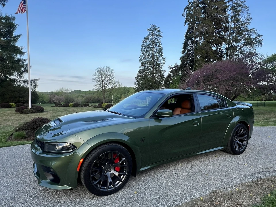 2022 Dodge Charger SRT Hellcat 7th Gen - Image 2 of 31