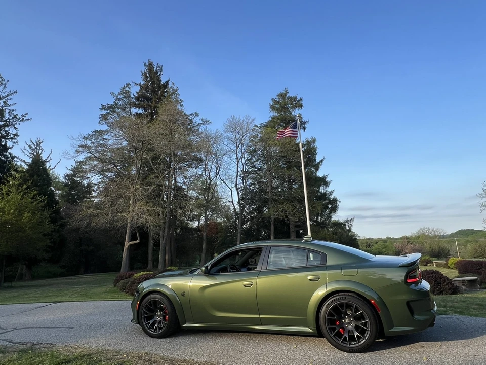 2022 Dodge Charger SRT Hellcat 7th Gen - Image 26 of 31