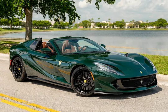 2022 Ferrari 812 GTS