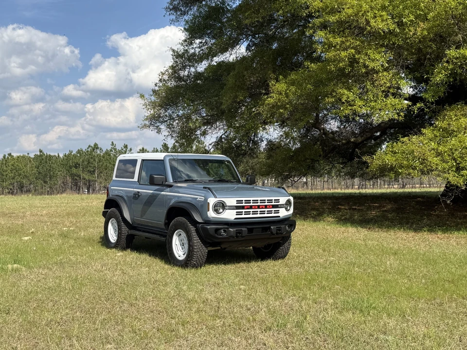 2023 Ford Bronco 6th Gen - Image 10 of 31