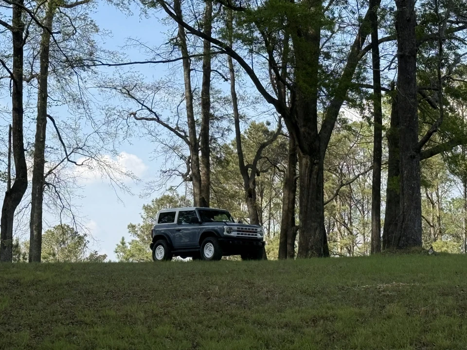 2023 Ford Bronco 6th Gen - Image 9 of 31