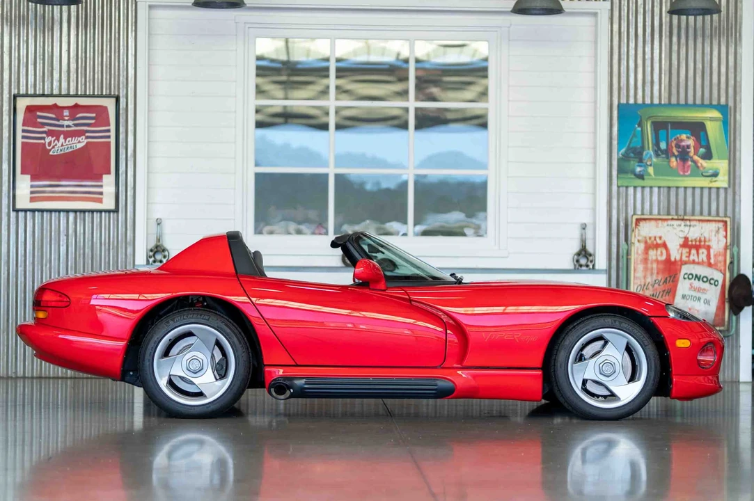 1994 Dodge Viper 1st Gen - Image 25 of 31