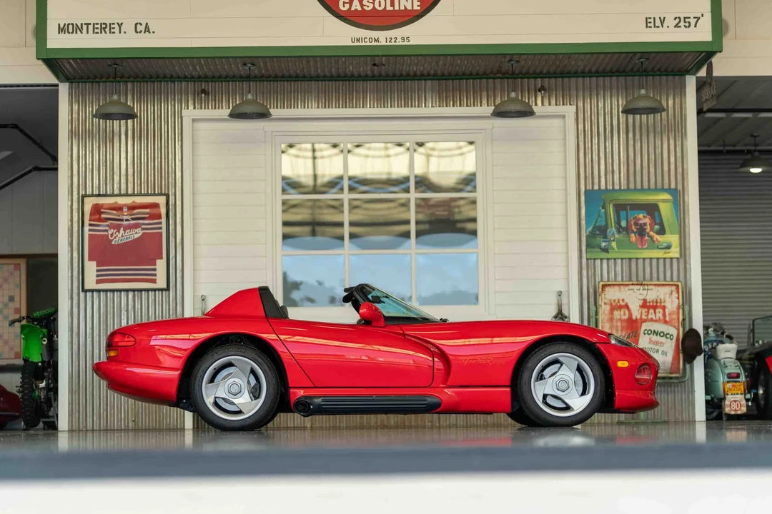 1994 Dodge Viper 1st Gen - Image 23 of 31